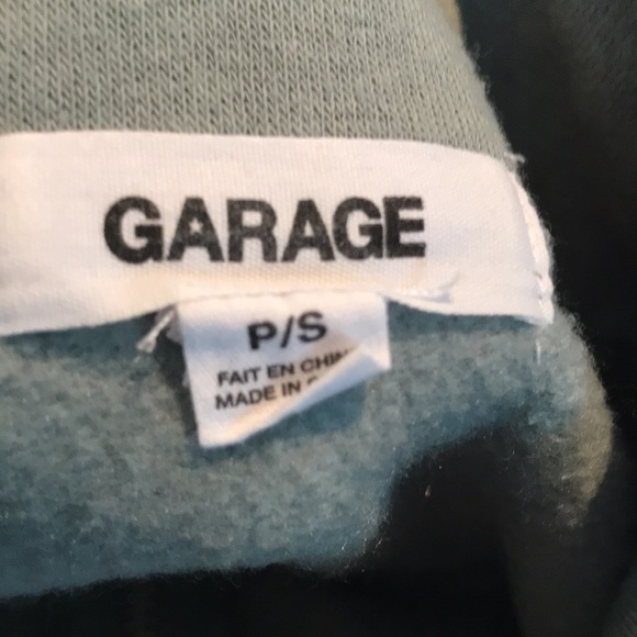 Womens Cropped Garage Sweatshirt - Picture 5 of 6